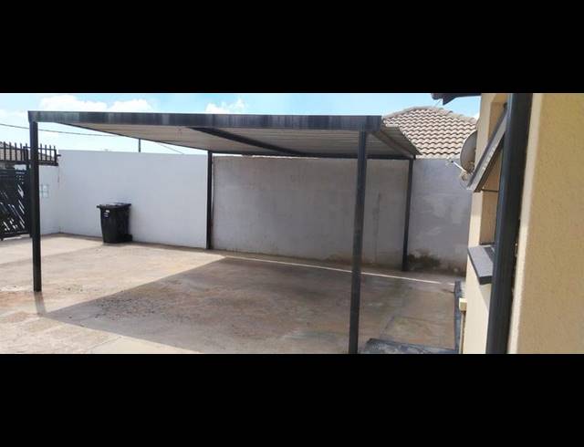 2 BEDROOM PROPERTY TO RENT IN RIVERLEA